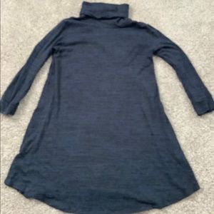 Abbeline turtleneck tunic shirt